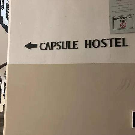 Capsule Zizkov Tower Praga