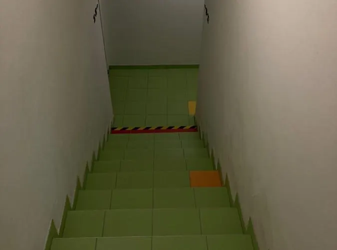 Hostal Capsule Zizkov Tower Praga